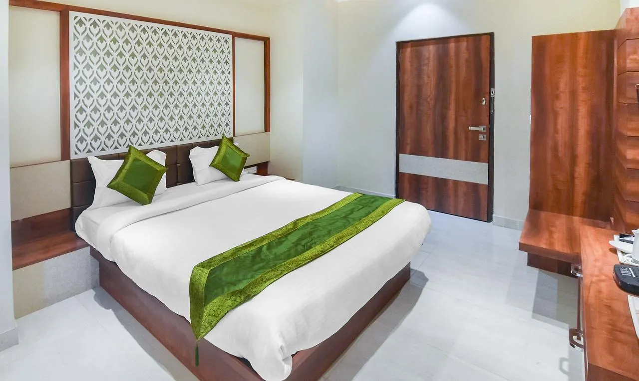 Hotel Saffron Benares 3*,