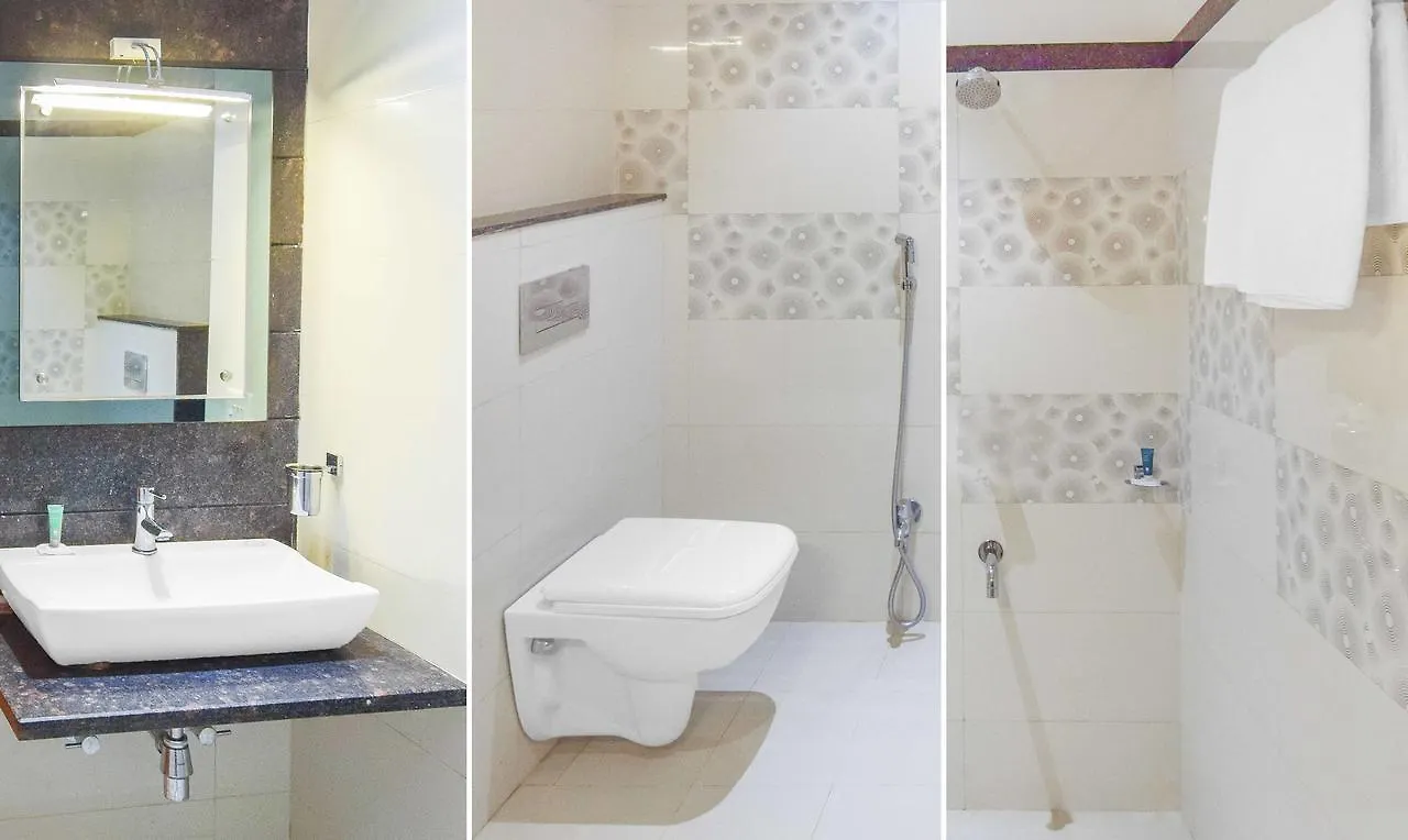 Hotel Saffron Benares 3*,  India