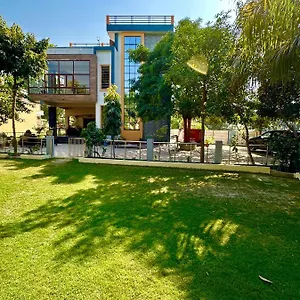 Kaashi Flora - Luxury 3bhk Villa
